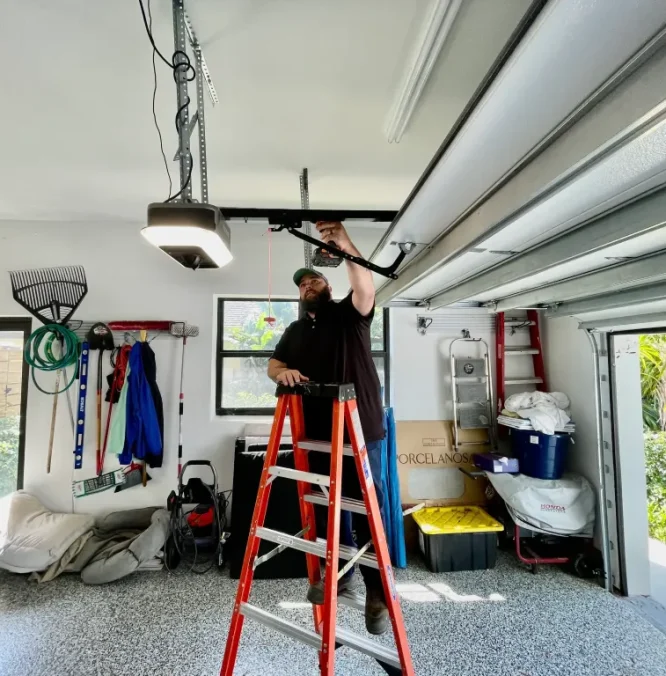 top-service-garage-door-repair-1024x768